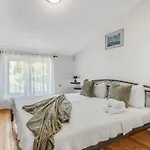 Villa Charming Nika With The Pool Supetar